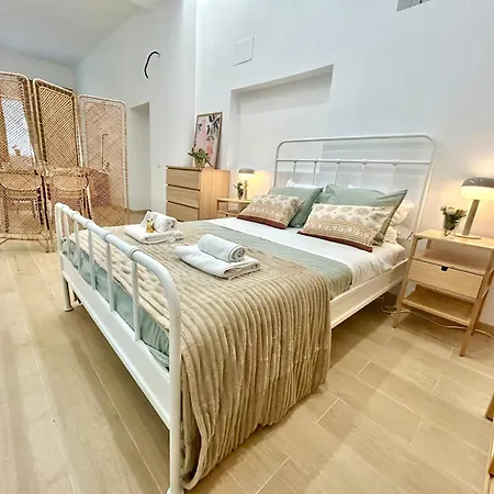 Gatu Estudios En Playa Victoria 公寓 加的斯