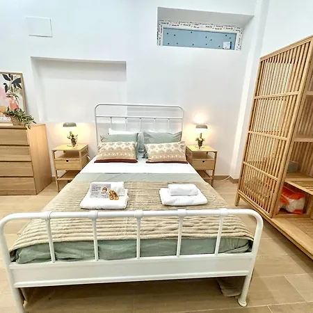 Gatu Estudios En Playa Victoria 公寓 *